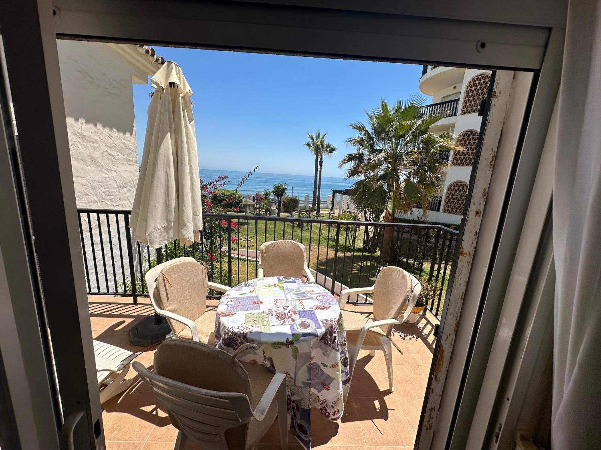 Apartment Sun Of Andalucia In First Beach Line With View On Africa Sitio de Calahonda Eksteriør bilde